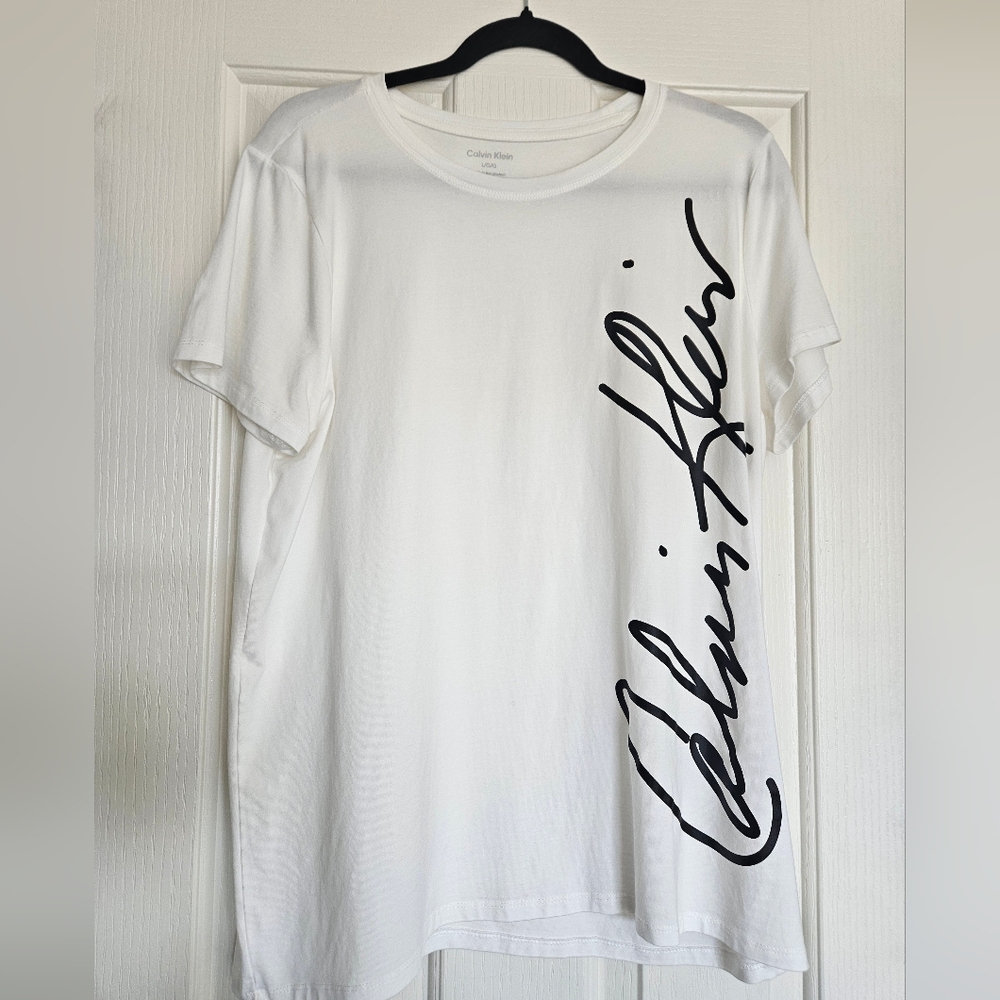 Calvin Klein Tee- Women Large